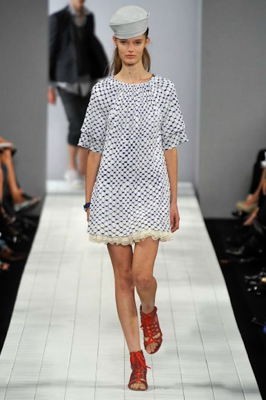 desfile-marcbymarc-nyverao2009rtw-145