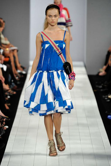 desfile-marcbymarc-nyverao2009rtw-151