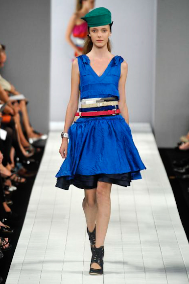 desfile-marcbymarc-nyverao2009rtw-158