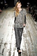 desfile-proenza-nyverao2009rtw-129