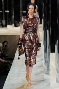 desfile-marcjacobs-parisverao2011rtw-121