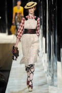 desfile-marcjacobs-parisverao2011rtw-126