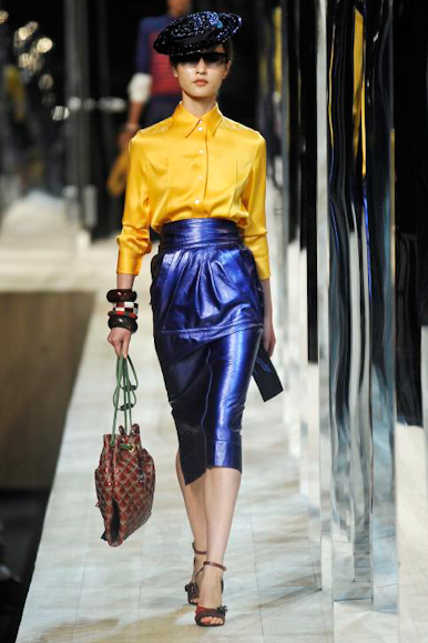 desfile-marcjacobs-parisverao2011rtw-129