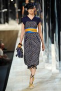 desfile-marcjacobs-parisverao2011rtw-137
