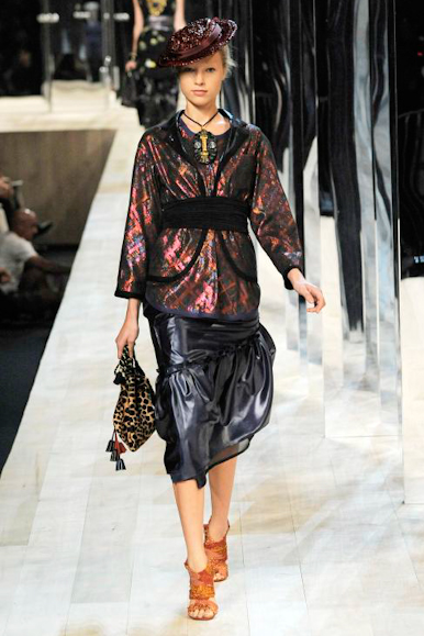 desfile-marcjacobs-parisverao2011rtw-141
