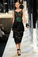 desfile-marcjacobs-parisverao2011rtw-148