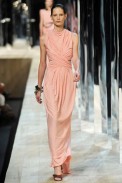 desfile-marcjacobs-parisverao2011rtw-150