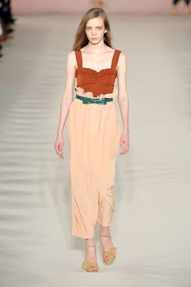 desfile-chloe-parisveraortw2009-123