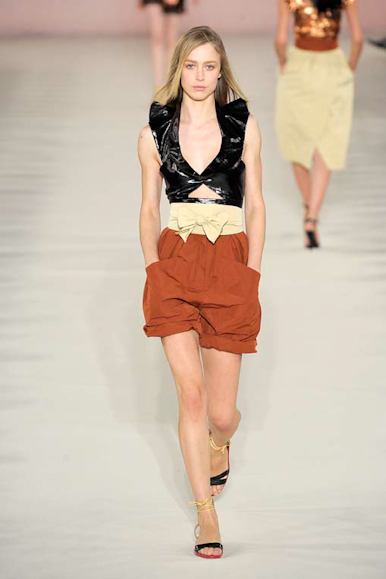 desfile-chloe-parisveraortw2009-125