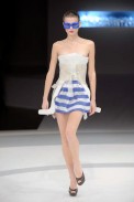 desfile-hchalayan-parisveraortw2009-105