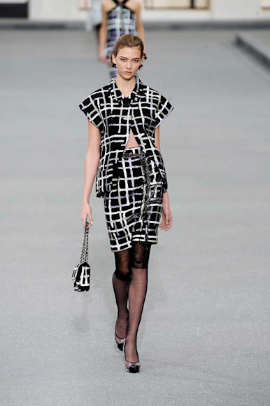 desfile-chanel-parisverao2009rtw-101