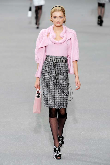 desfile-chanel-parisverao2009rtw-111