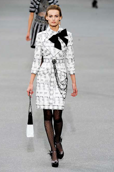 desfile-chanel-parisverao2009rtw-112