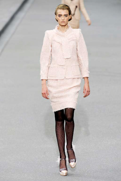 desfile-chanel-parisverao2009rtw-116