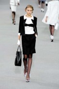 desfile-chanel-parisverao2009rtw-123