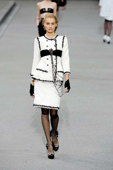 desfile-chanel-parisverao2009rtw-124