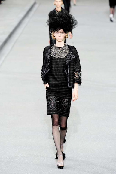desfile-chanel-parisverao2009rtw-126