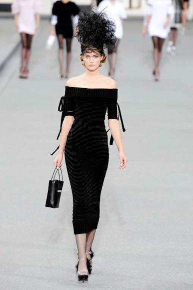 desfile-chanel-parisverao2009rtw-133