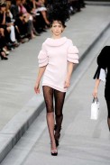 desfile-chanel-parisverao2009rtw-134