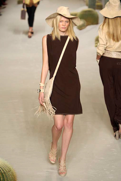 desfile-hermes-parisverao2009rtw-106
