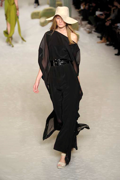desfile-hermes-parisverao2009rtw-147