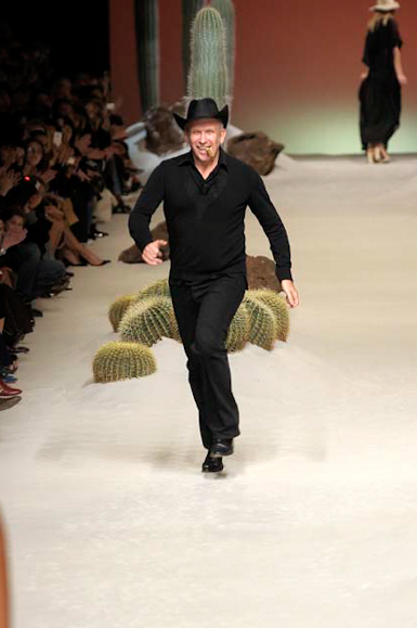 desfile-hermes-parisverao2009rtw-151