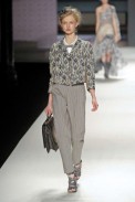 desfile-kenzo-parisverao2009rtw-103