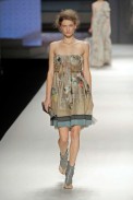 desfile-kenzo-parisverao2009rtw-128