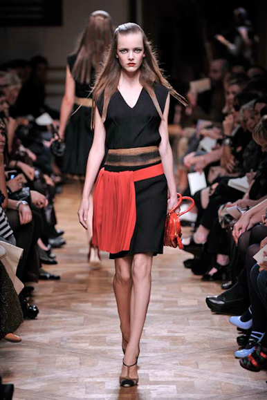 desfile-miumiu-parisverao2009rtw-102