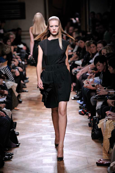 desfile-miumiu-parisverao2009rtw-104