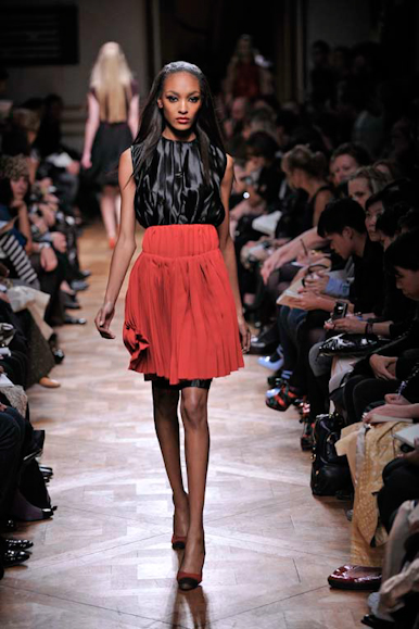 desfile-miumiu-parisverao2009rtw-108