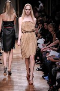 desfile-miumiu-parisverao2009rtw-119