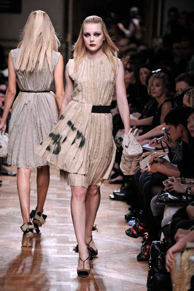 desfile-miumiu-parisverao2009rtw-121