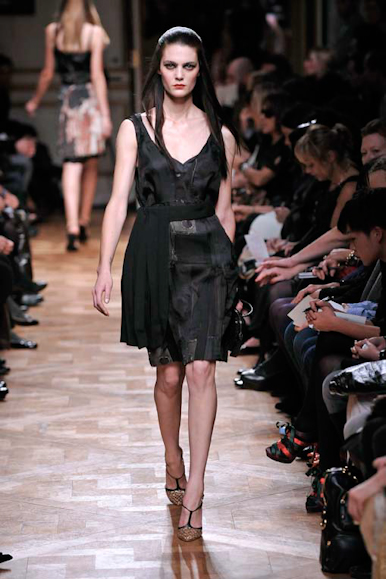 desfile-miumiu-parisverao2009rtw-129