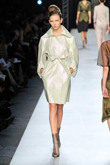 desfile-ysl-parisverao2009rtw-124