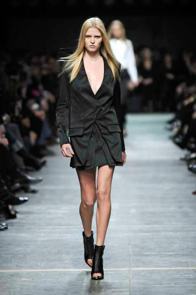 desfile-givenchy-parisverao2009rtw-116