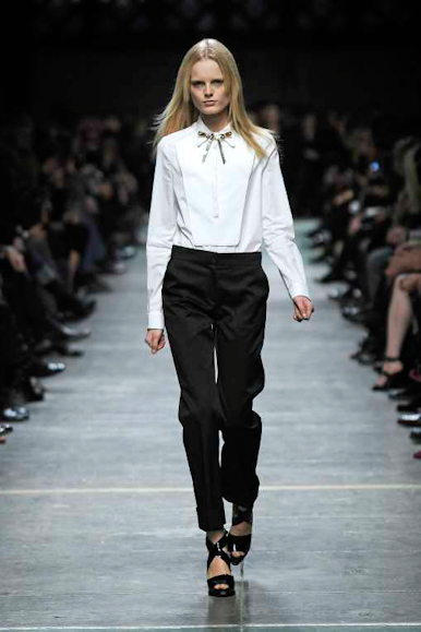 desfile-givenchy-parisverao2009rtw-117