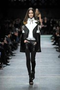 desfile-givenchy-parisverao2009rtw-130