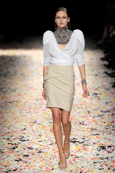desfile-givenchy-paris2009hc-102