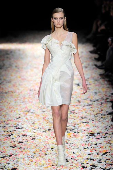 desfile-givenchy-paris2009hc-106