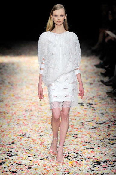 desfile-givenchy-paris2009hc-110