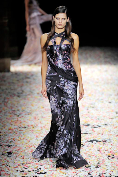 desfile-givenchy-paris2009hc-125