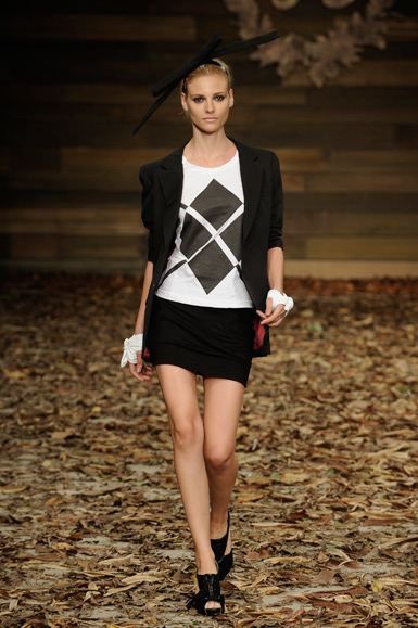desfile-auslander-rioinverno2009rtw-105
