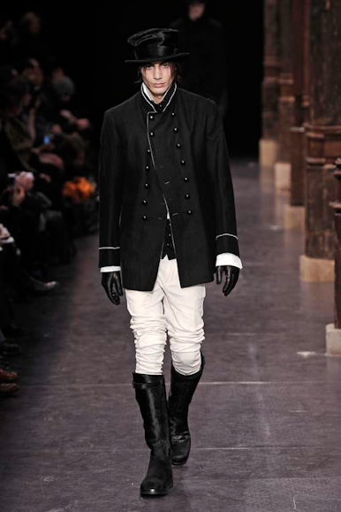 desfile-anndemeulemeester-parisinverno2009rtw-104