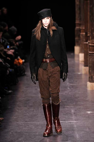 desfile-anndemeulemeester-parisinverno2009rtw-116