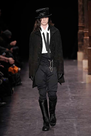 desfile-anndemeulemeester-parisinverno2009rtw-123