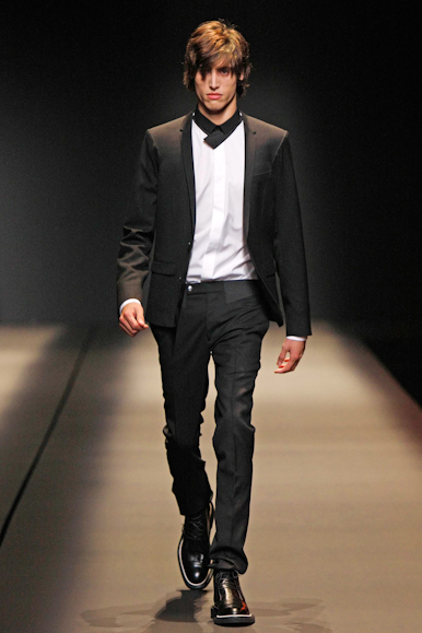 desfiles-dior-parisinvernomen2009rtw-121