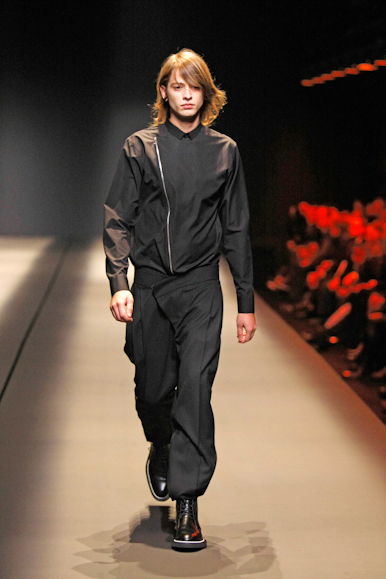 desfiles-dior-parisinvernomen2009rtw-138