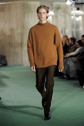 desfiles-dvn-parisinvernomen2009rtw-140