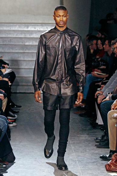 desfiles-givenchy-parisinvernomen2009rtw-106
